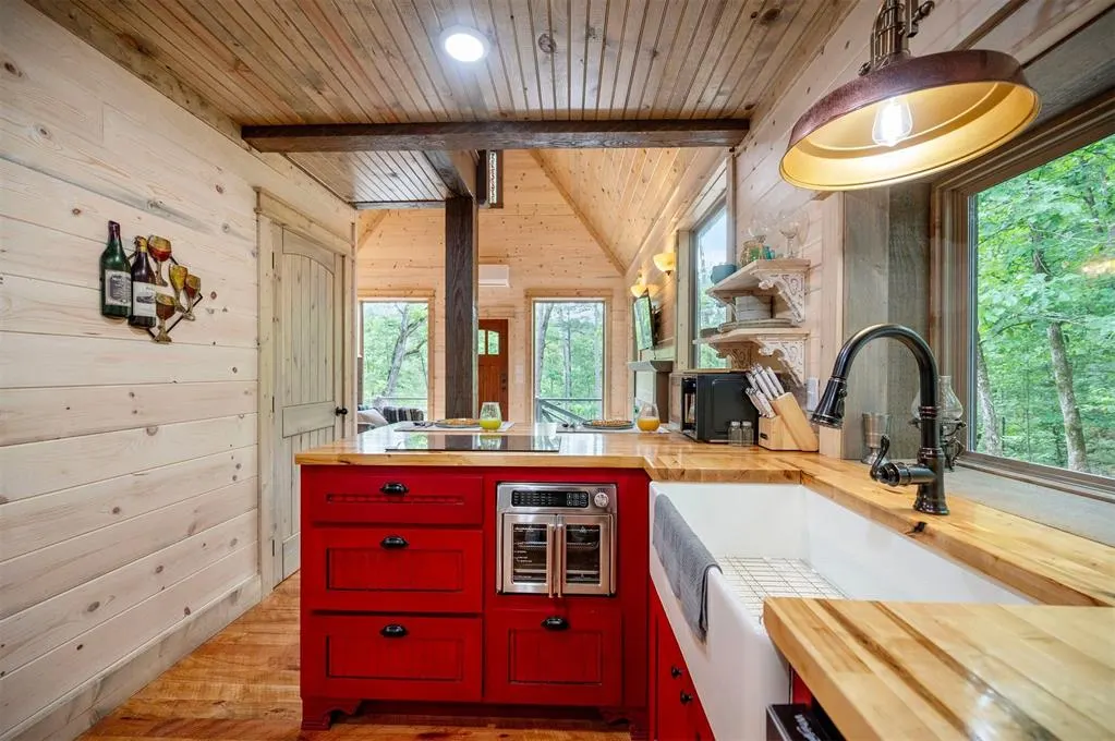 Photo 16 — 123 Sherwood Forest Lane, Broken Bow, OK 74728