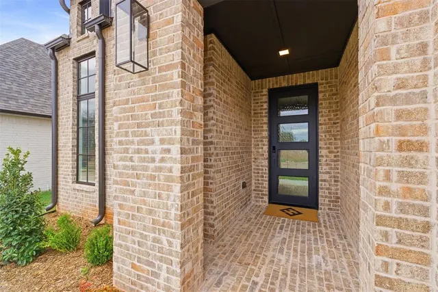 Photo 3 — 10717 NW 154th Street, Oklahoma City, OK 73078