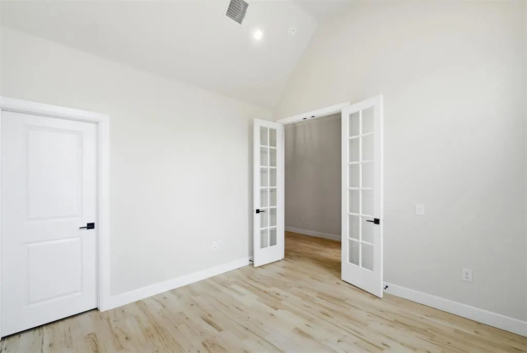 Photo 7 — 10717 NW 154th Street, Oklahoma City, OK 73078