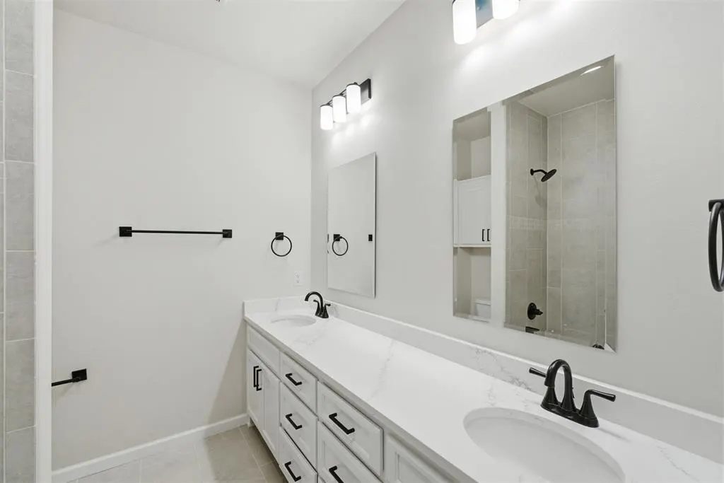 Photo 32 — 10717 NW 154th Street, Oklahoma City, OK 73078