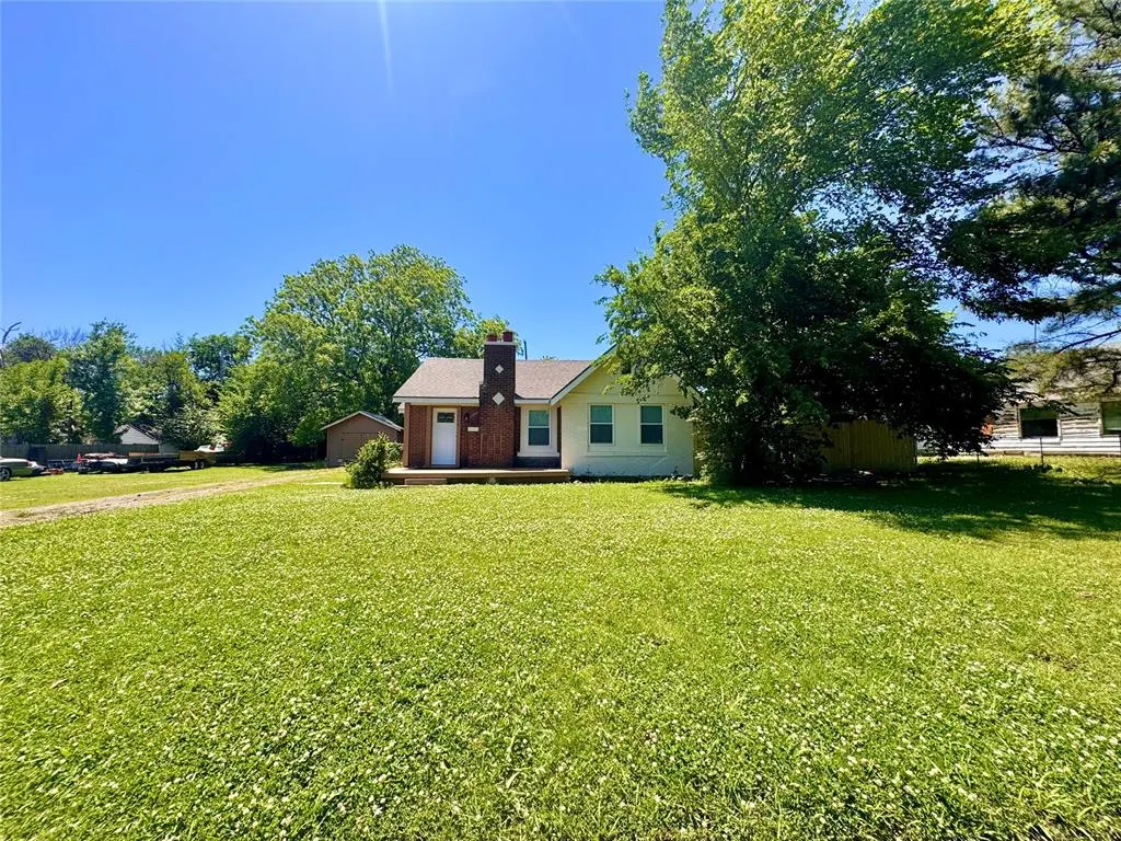 Photo 2 — 1011 Coolidge Street, Seminole, OK 74868