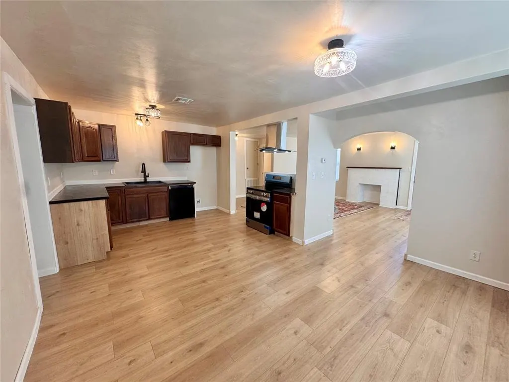 Photo 11 — 1011 Coolidge Street, Seminole, OK 74868