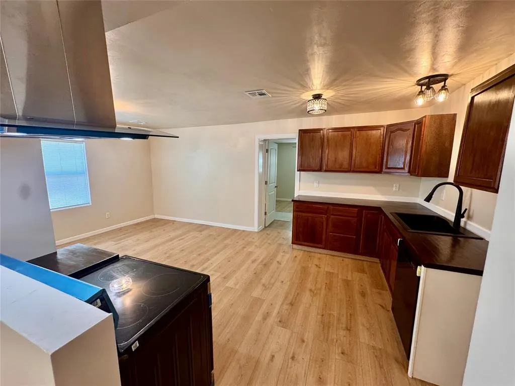 Photo 14 — 1011 Coolidge Street, Seminole, OK 74868