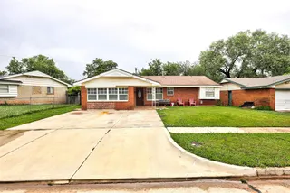 Sold home at 3117 Lazy Lane