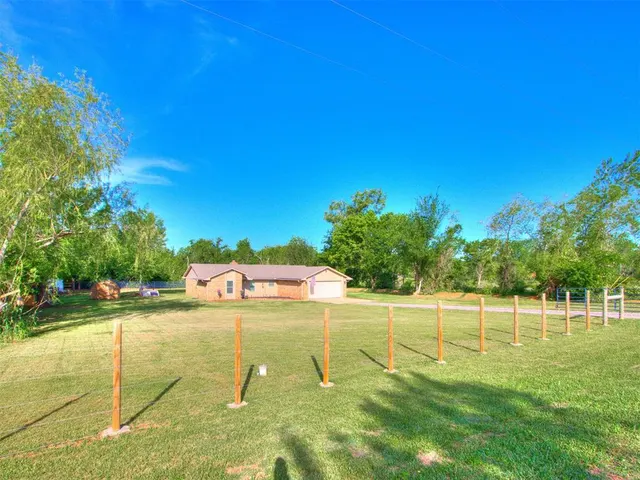 Photo 5 — 16861 Winding Creek Drive, Newalla, OK 74857