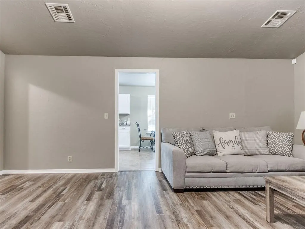 Photo 12 — 16861 Winding Creek Drive, Newalla, OK 74857