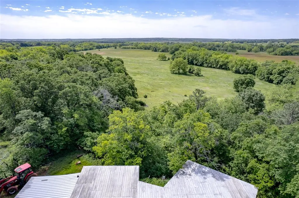 Photo 11 — 32547 Rattlesnake Hill Road, Macomb, OK 74852