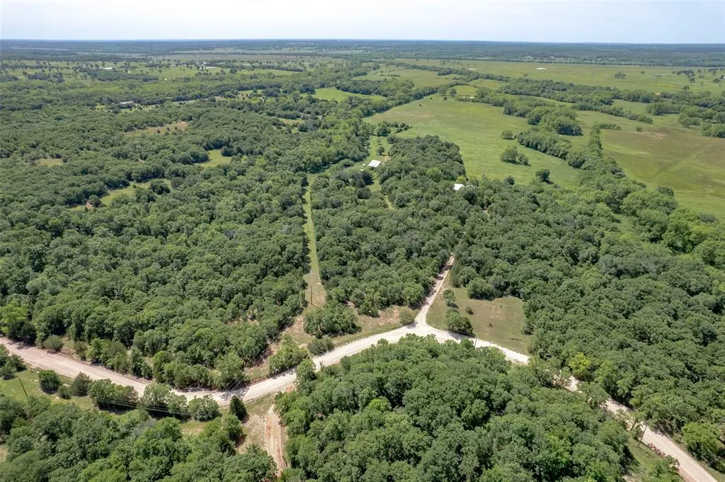 Photo 17 — 32547 Rattlesnake Hill Road, Macomb, OK 74852