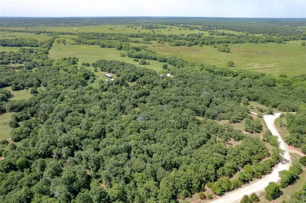 Photo 18 — 32547 Rattlesnake Hill Road, Macomb, OK 74852