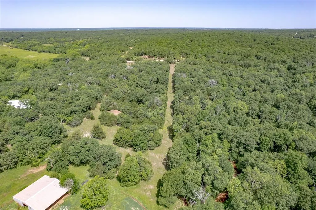 Photo 19 — 32547 Rattlesnake Hill Road, Macomb, OK 74852