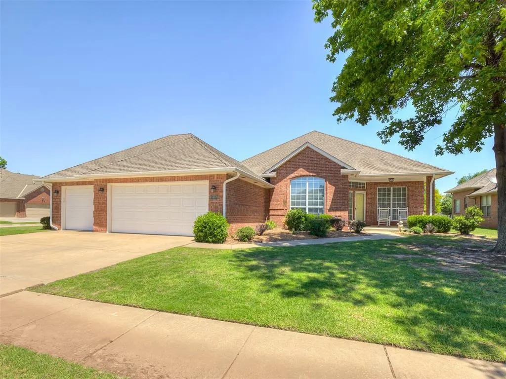 Photo 2 — 8413 NW 64th Terrace, Oklahoma City, OK 73132