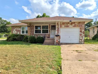 Sold home at 264 E Coe Drive