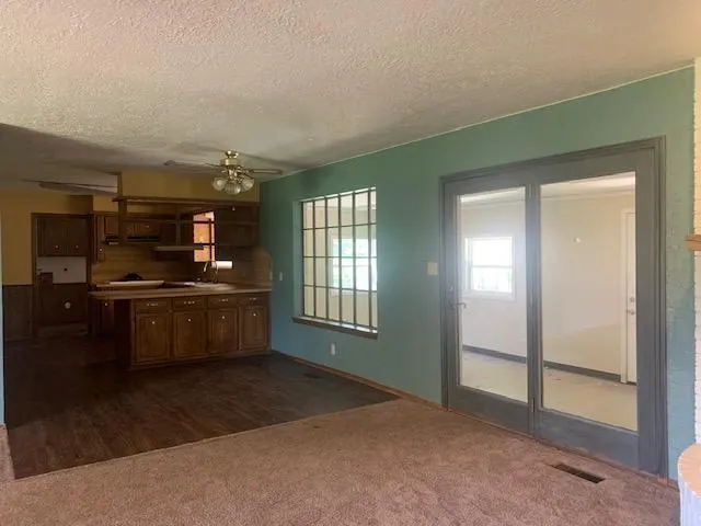 Photo 6 — 27 Independence Drive, Elk City, OK 73644