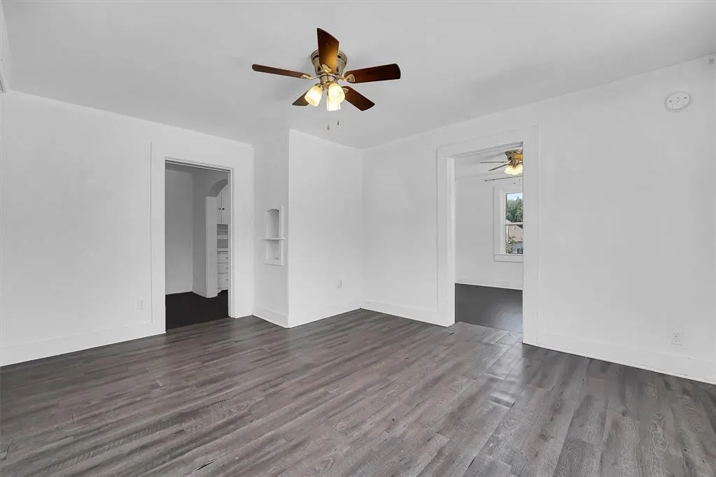 Photo 7 — 815 Hayes Avenue, Clinton, OK 73601