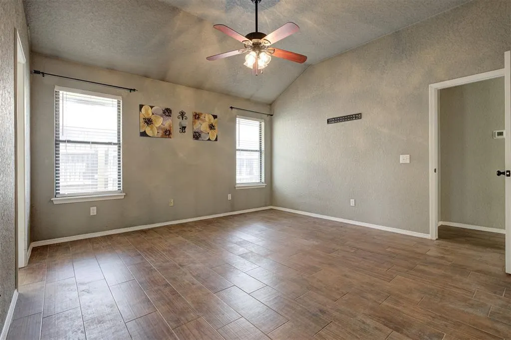 Photo 15 — 1001 Glacier Lane, Edmond, OK 73003
