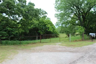 Sold home at N Oak Avenue