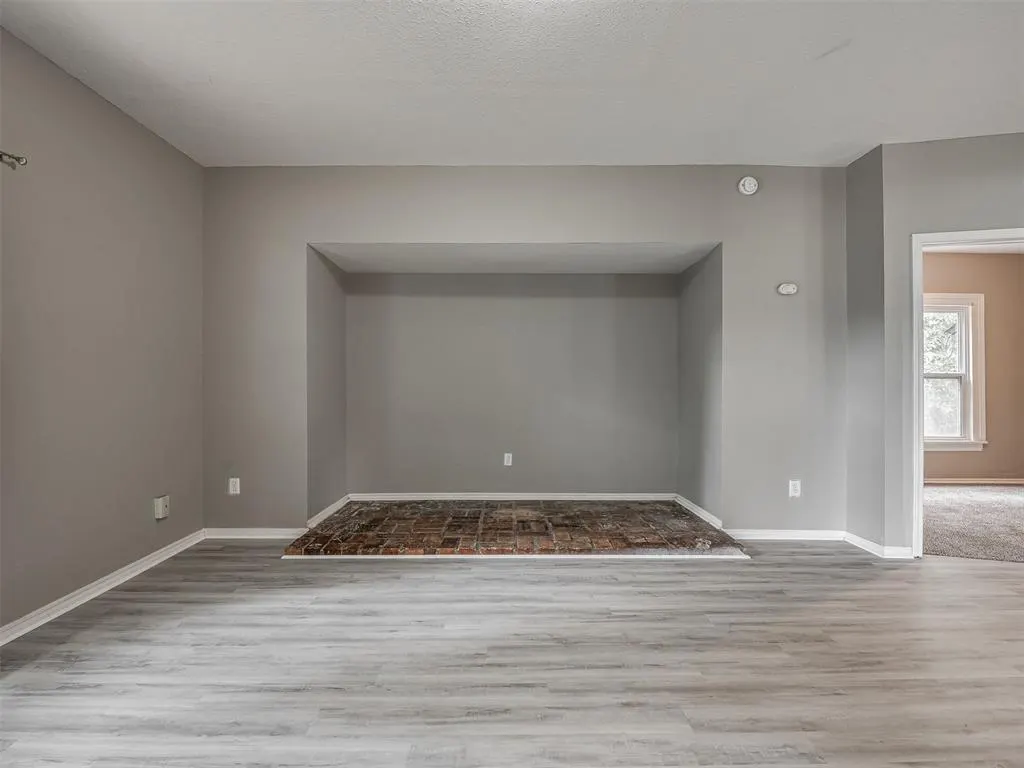 Photo 11 — 6825 NW 30th Street, Bethany, OK 73008