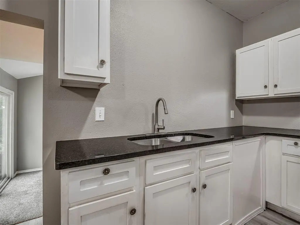 Photo 21 — 6825 NW 30th Street, Bethany, OK 73008