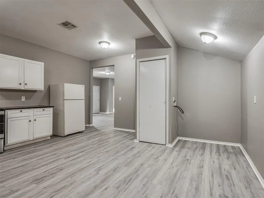 Photo 24 — 6825 NW 30th Street, Bethany, OK 73008