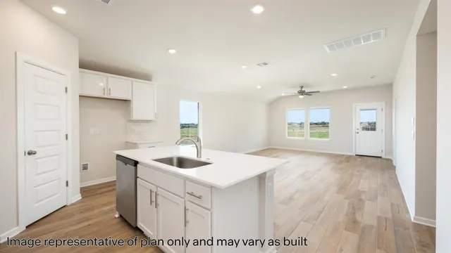 Photo 3 — 1223 Mahogany Lane, Piedmont, OK 73078