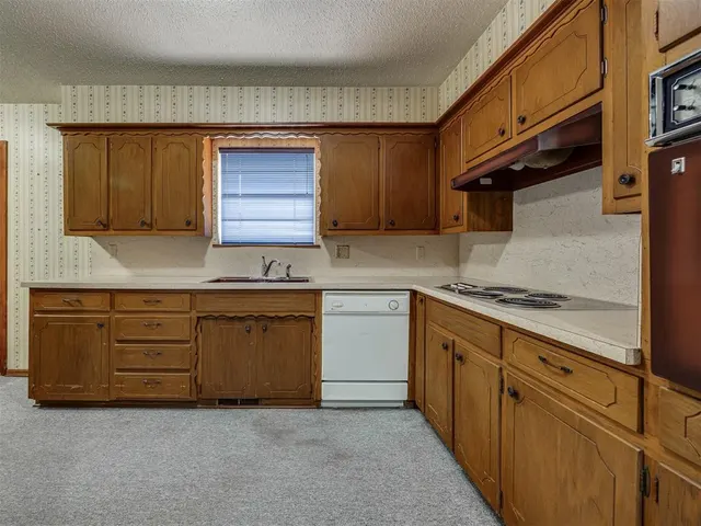 Photo 8 — 4004 N Shannon Avenue, Bethany, OK 73008