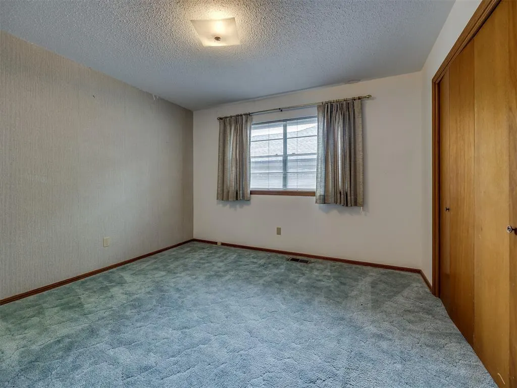 Photo 15 — 4004 N Shannon Avenue, Bethany, OK 73008