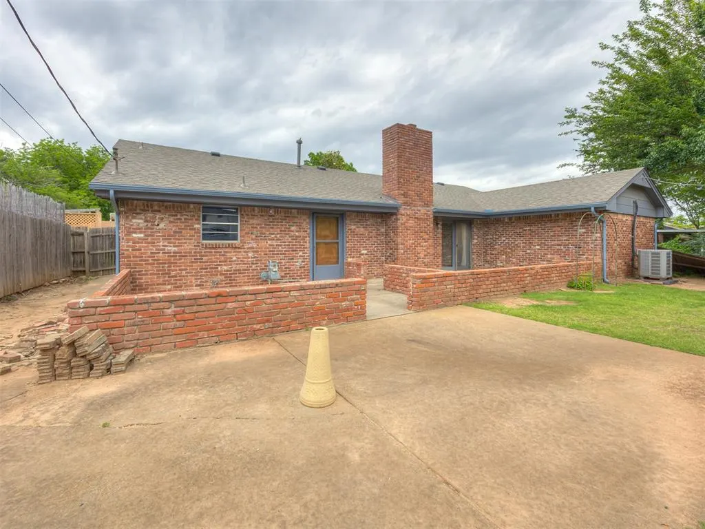 Photo 21 — 4004 N Shannon Avenue, Bethany, OK 73008