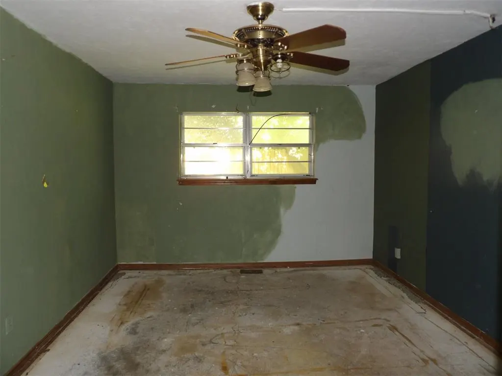 Photo 11 — 8317 NW 27th Street, Bethany, OK 73008