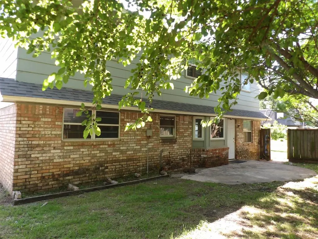 Photo 16 — 8317 NW 27th Street, Bethany, OK 73008