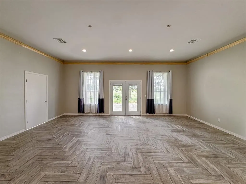 Photo 12 — 11285 E County Road 1570, Lindsay, OK 73052