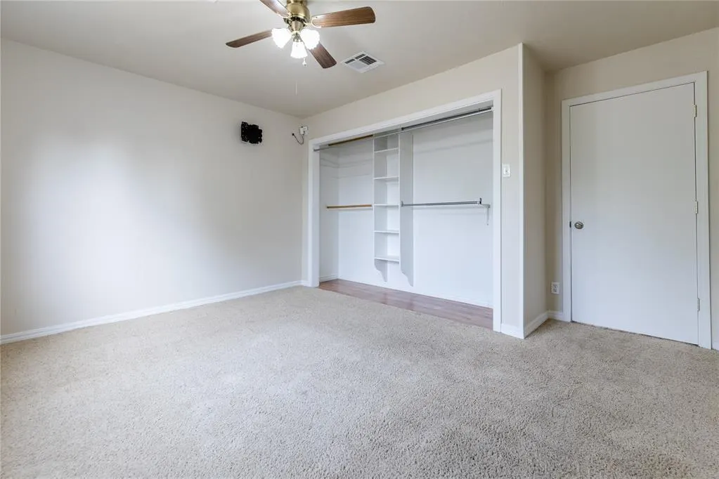 Photo 8 — 515 N Booth Avenue, Elk City, OK 73644