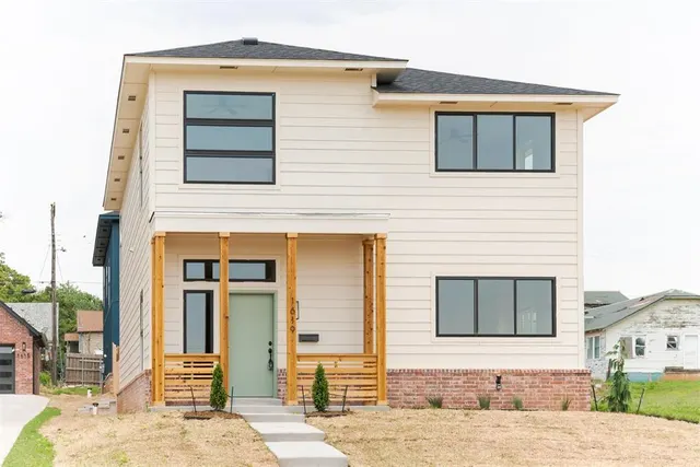 Front exterior — 1619 NE 9th Street, Oklahoma City, OK 73117