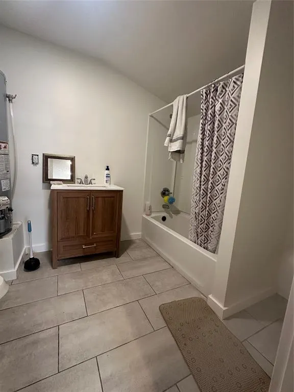 Photo 7 — 408 Wake Street, Broken Bow, OK 74728