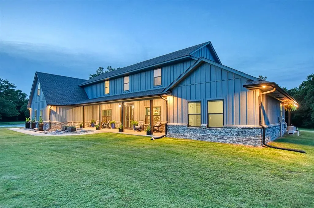 Photo 2 — 14715 NE 50th Street, Choctaw, OK 73020