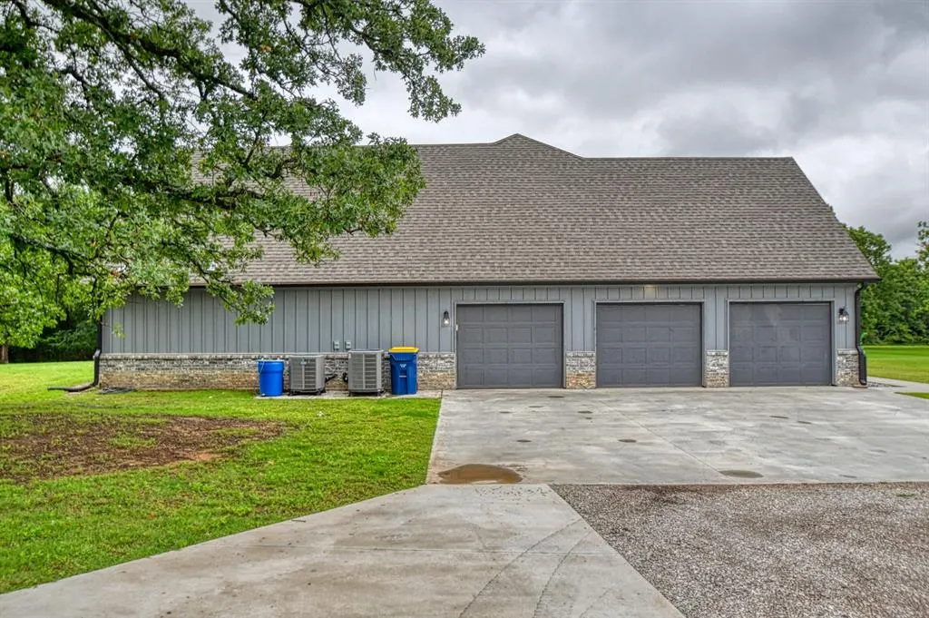 Photo 7 — 14715 NE 50th Street, Choctaw, OK 73020