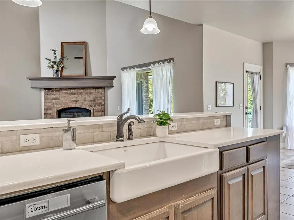 Photo 11 — 10740 Starboard Way, Edmond, OK 73025