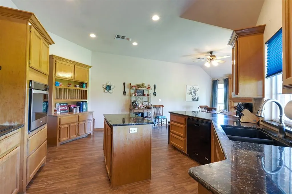 Photo 15 — 1811 N Bryan Street, Shawnee, OK 74804