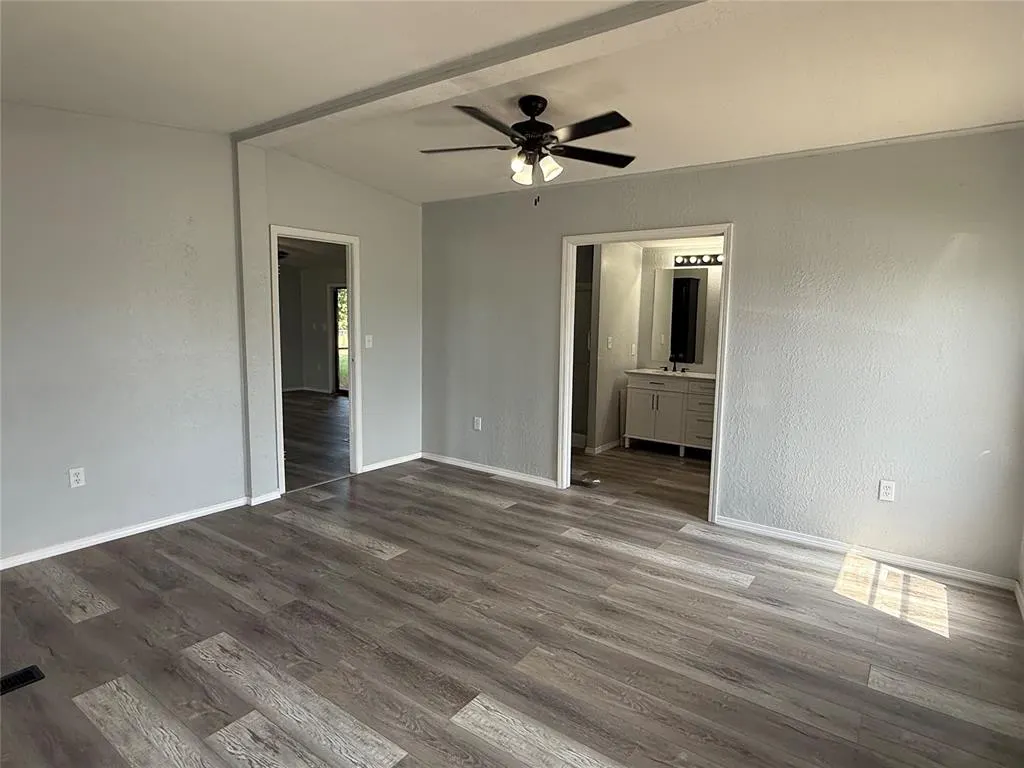 Photo 5 — 9160 W County 1250 Street, Fort Cobb, OK 73038