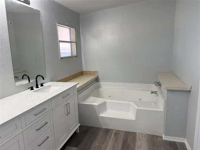 Photo 7 — 9160 W County 1250 Street, Fort Cobb, OK 73038