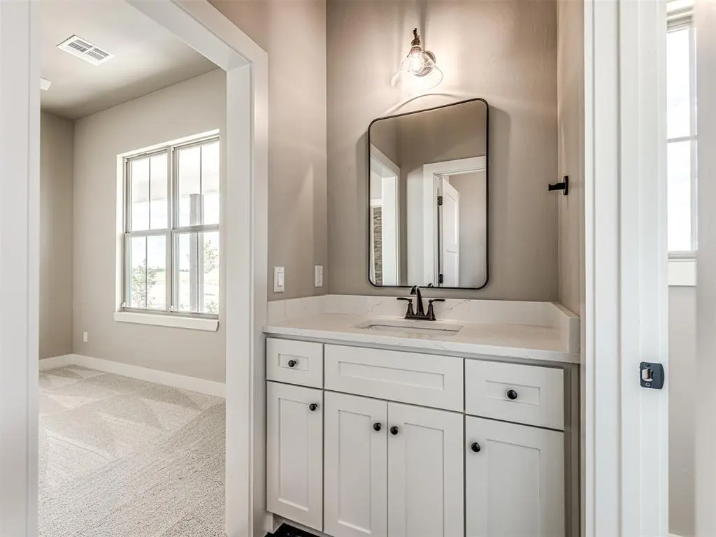 Photo 36 — 6841 Lake View Court, Cashion, OK 73016