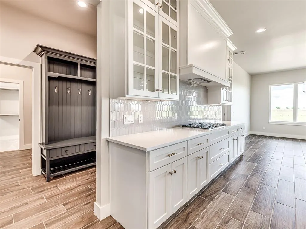 Photo 18 — 6860 Lake View Court, Cashion, OK 73016