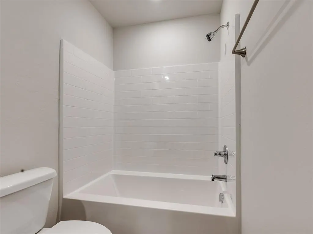 Photo 6 — 1762 SE 20th Street, Newcastle, OK 73065