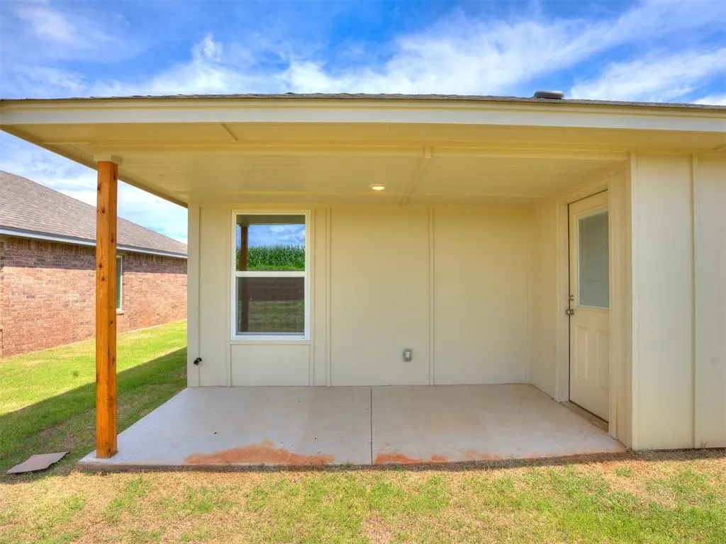 Photo 17 — 1762 SE 20th Street, Newcastle, OK 73065