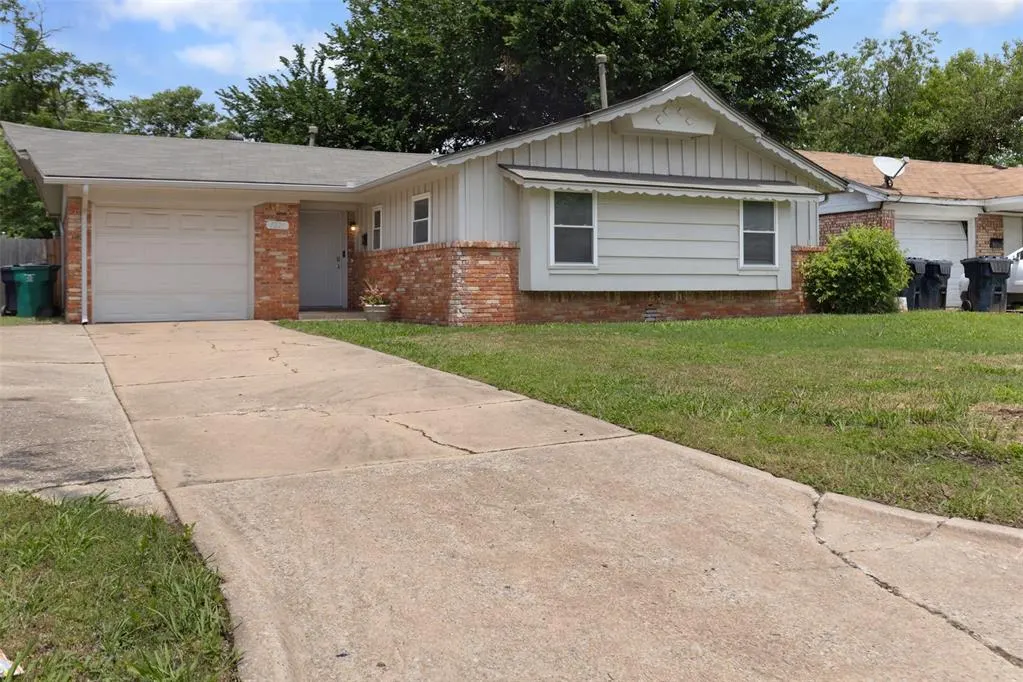 Front exterior — 1221 NW 101st Street, Oklahoma City, OK 73114