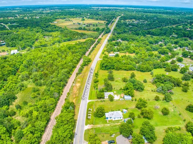 Photo 3 — 8312 Spencer Jones Road, Jones, OK 73049