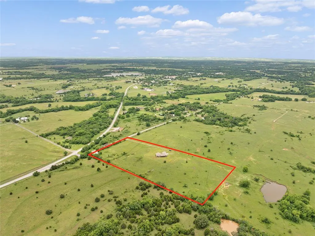 Photo 36 — 24569 N County Road 3140, Elmore City, OK 73433
