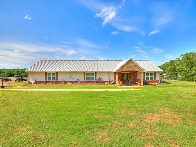 Photo 2 — 830294 S 3530 Road, Stroud, OK 74079