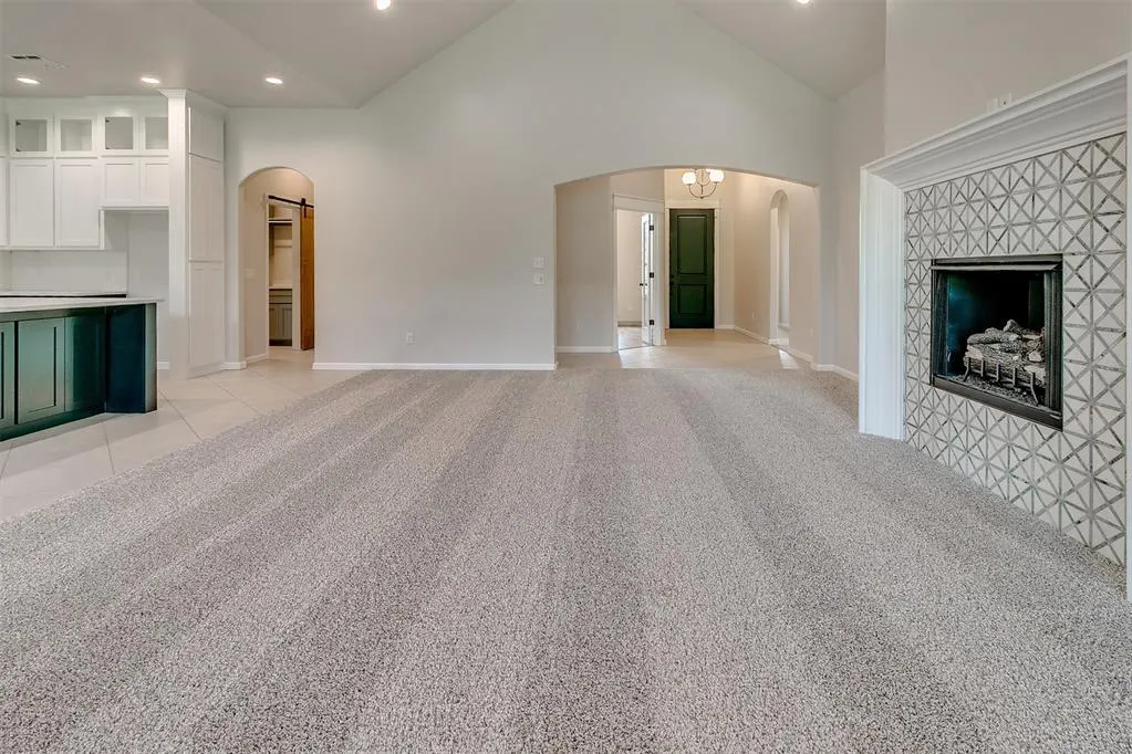 Photo 11 — 14616 Brantwood Drive, Oklahoma City, OK 73142