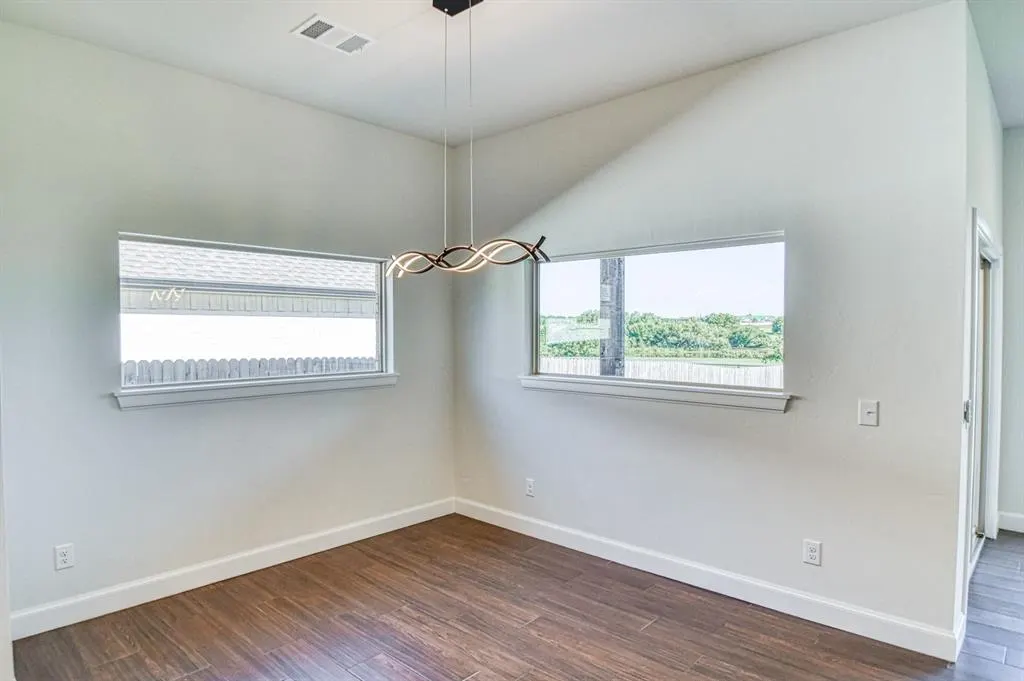 Photo 12 — 2313 Alameda Park Drive, Norman, OK 73071