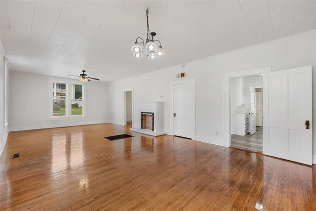 Photo 7 — 312 E Wade Street, El Reno, OK 73036